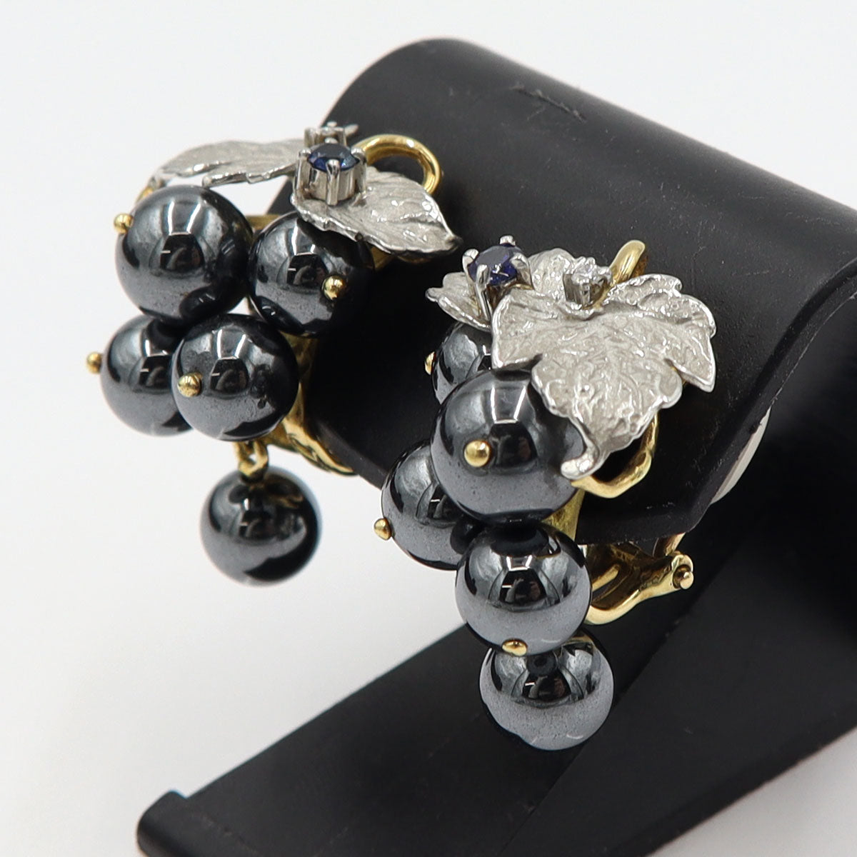 石川暢子(イシカワ ノブコ/デザイナー)　K18/Pt900イヤリング　ヘマタイト　重量15.0g(両耳/石の重量含む)　レディース(中古)