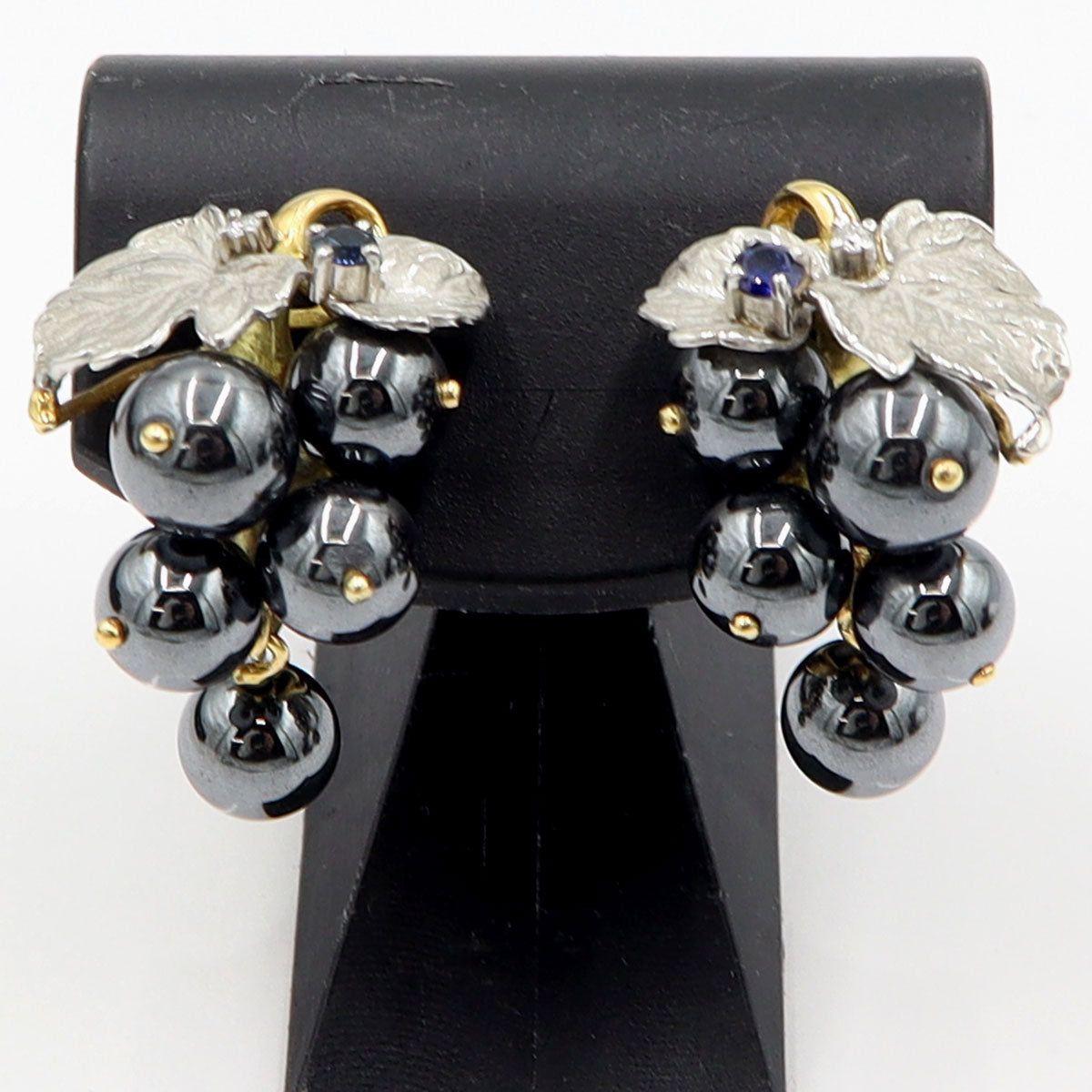 石川暢子(イシカワ ノブコ/デザイナー)　K18/Pt900イヤリング　ヘマタイト　重量15.0g(両耳/石の重量含む)　レディース(中古)