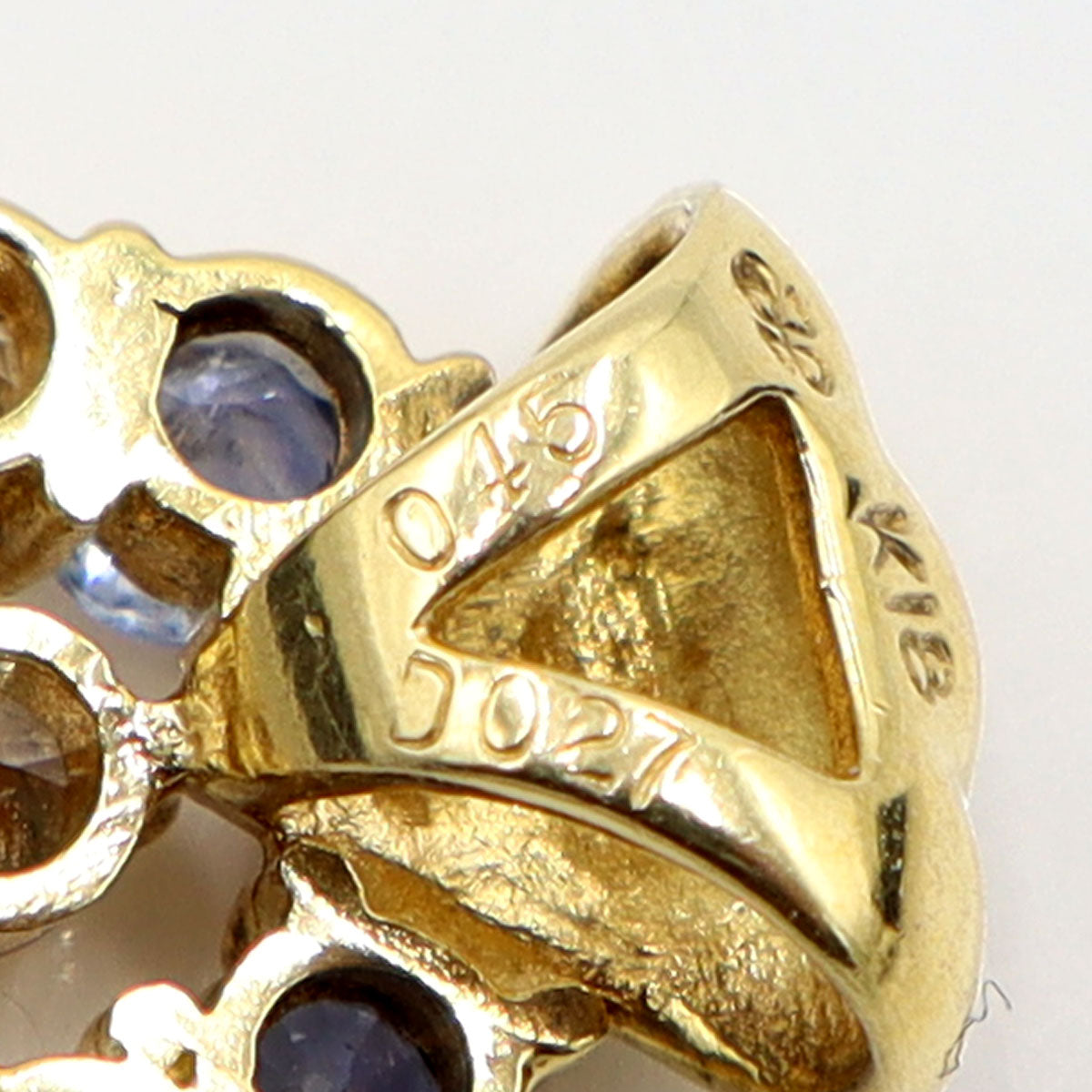 K18サファイアペンダントトップ　S0.45ct　D0.27ct　重量1.67g(石の重量含む)　レディース（中古）