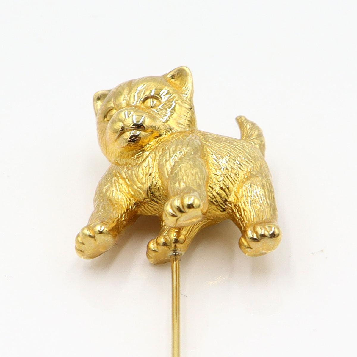 K18ピンブローチ「犬」　重量3.15g　アニマル　レディース(中古)