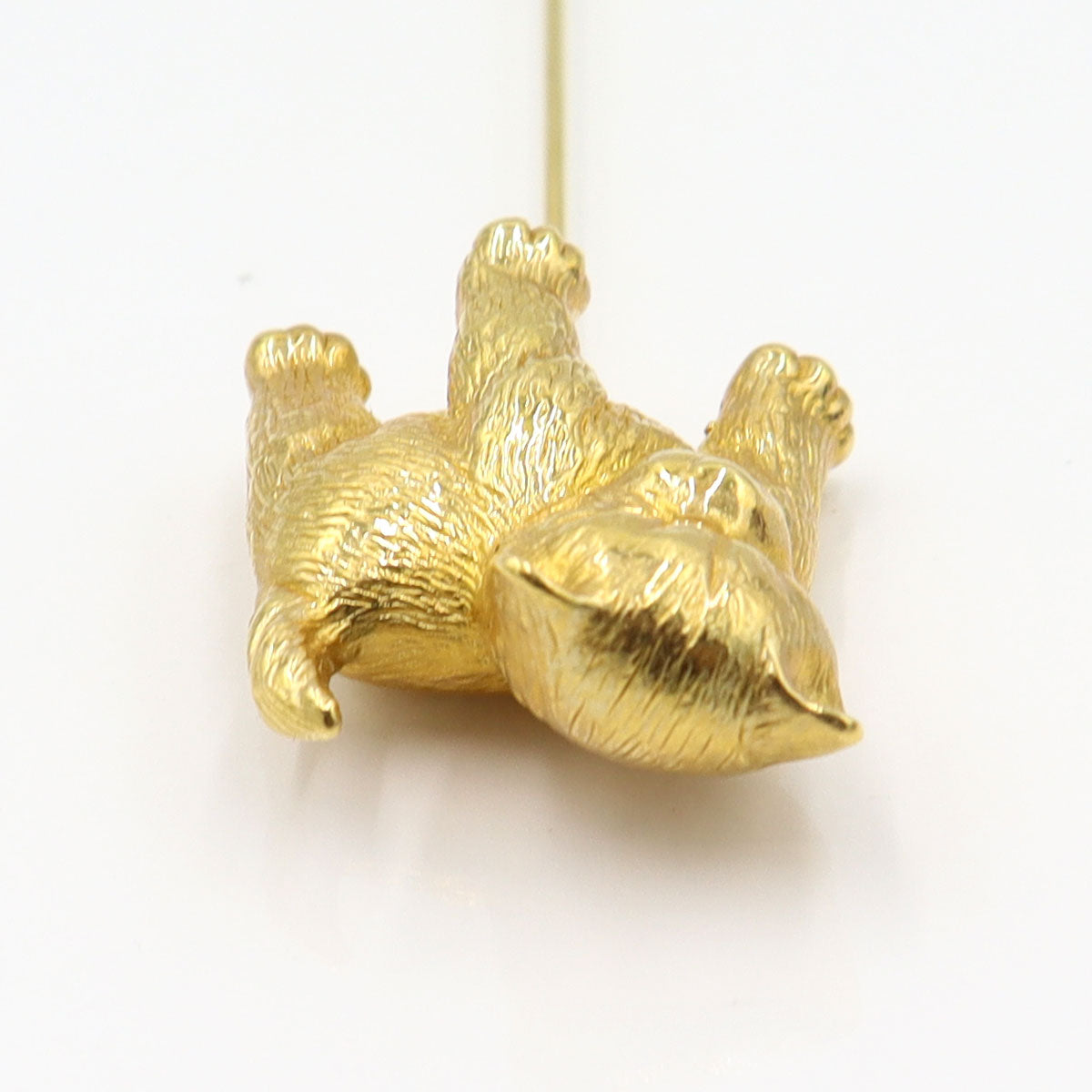 K18ピンブローチ「犬」　重量3.15g　アニマル　レディース(中古)