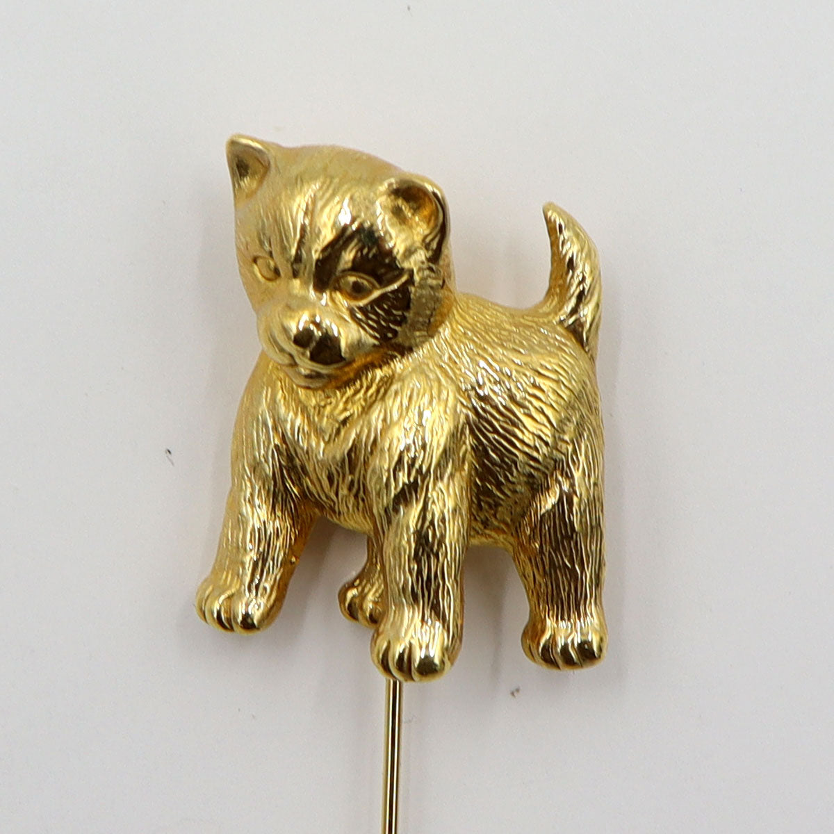 K18ピンブローチ「犬」　重量3.15g　アニマル　レディース(中古)