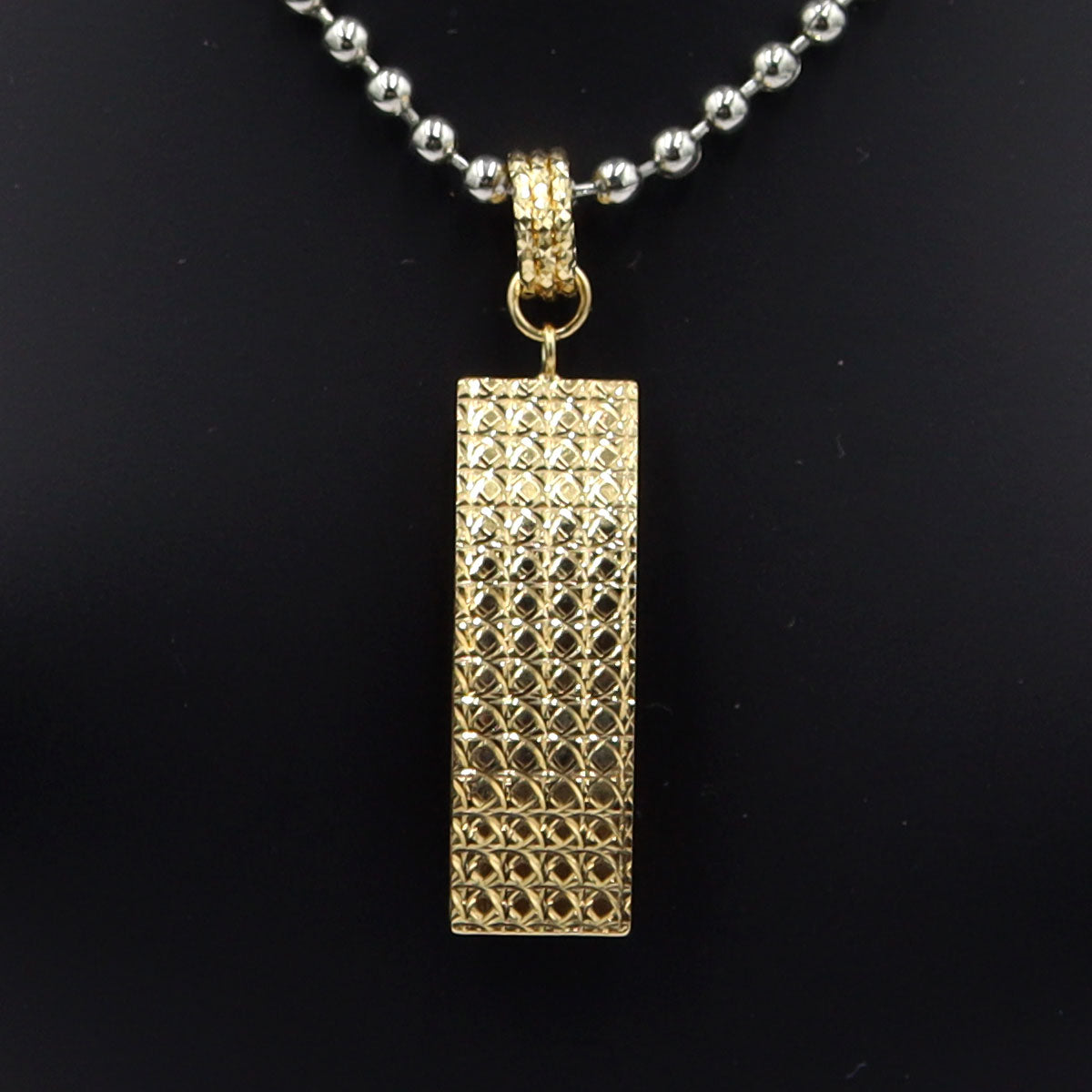 K18デザインペンダントトップ　重量1.33g　メンズ　レディース(中古)