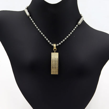 K18デザインペンダントトップ　重量1.33g　メンズ　レディース(中古)